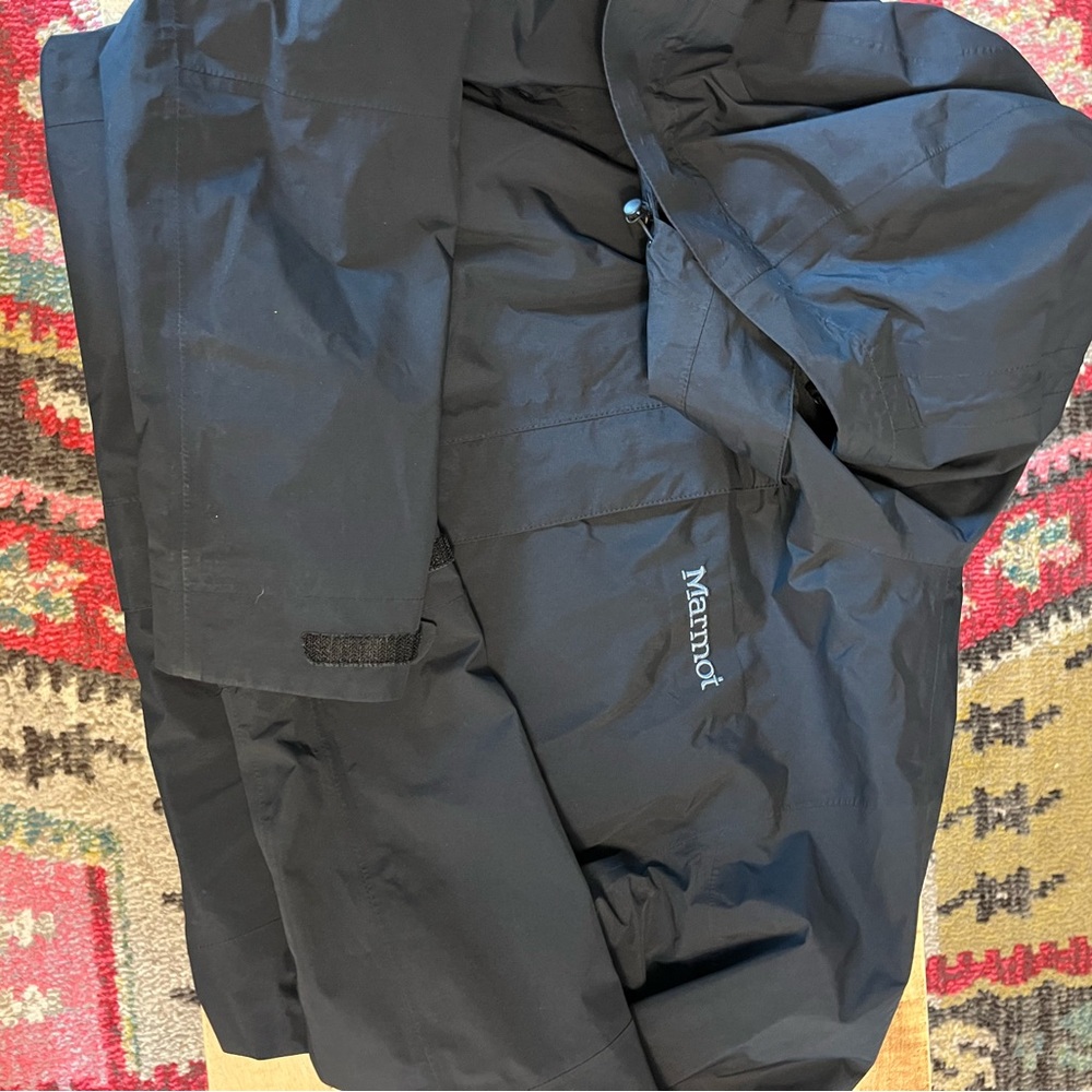 Marmot Gore-Tex Black Jacket woman’s size large